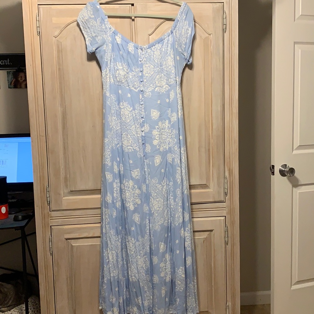 Torrid Size 1 Light Blue Paisley Maxi Dress